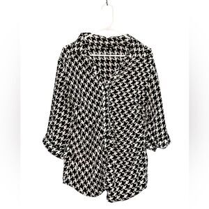 Ashley Stewart Houndstooth Black White Button Up Blouse